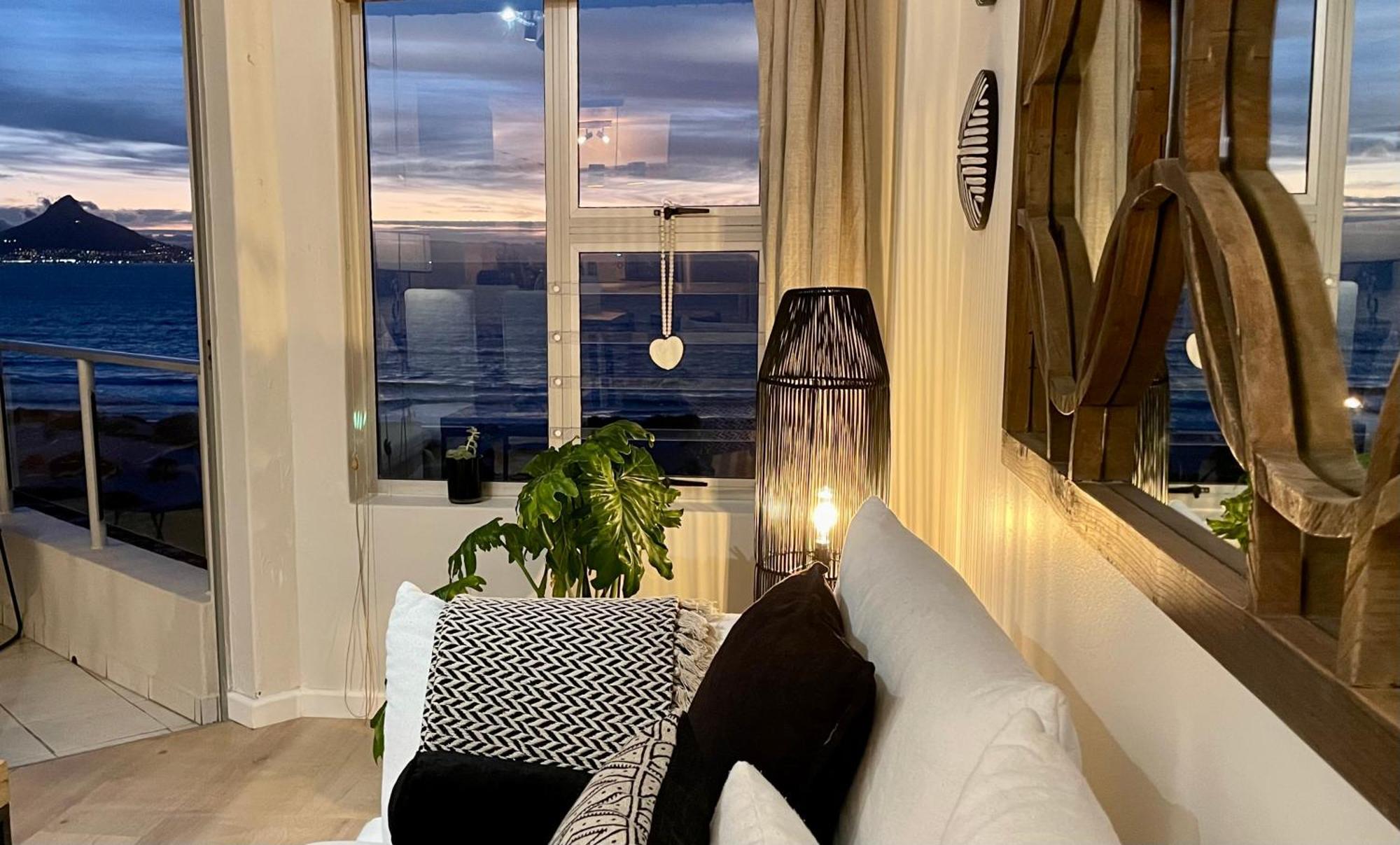 Abode Africa Apartment Bloubergstrand Exterior foto